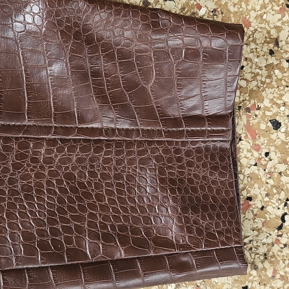 Veronica Beard Carabella Embossed Croc Effect Cropped Tapered Pants Size 4 - Picture 5 of 12